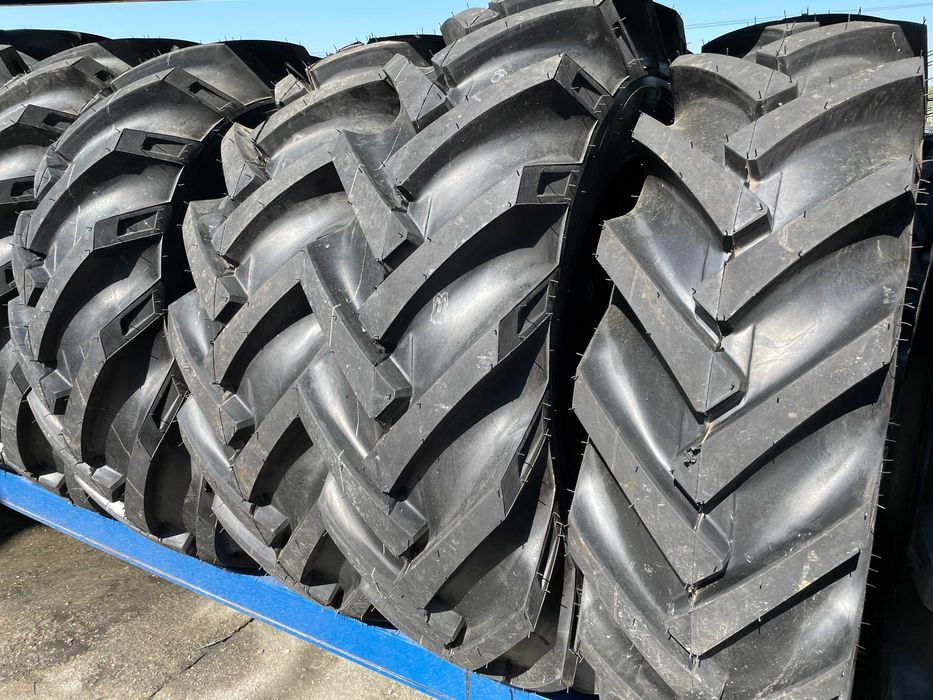 Anvelope Tatko de tractor FIAT Same Minitaurus Steyr 548 14.9-28