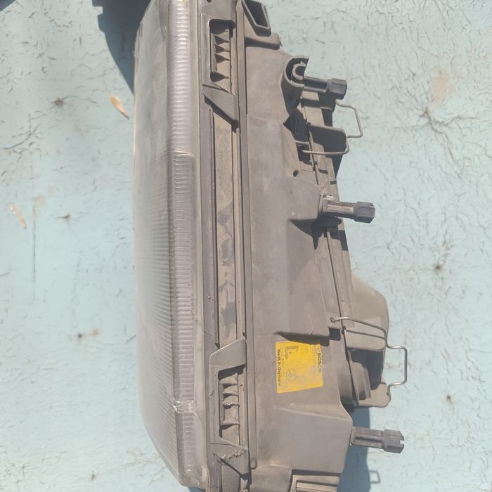 Фары bosch для Мерседес 124