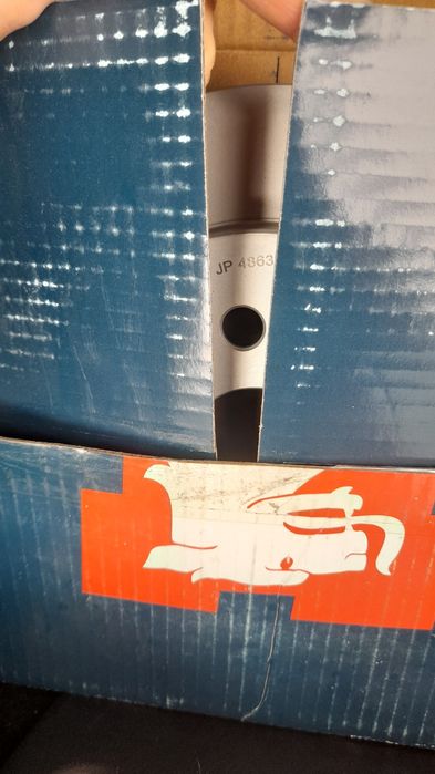 Продам тормозные диски тойота королла 150