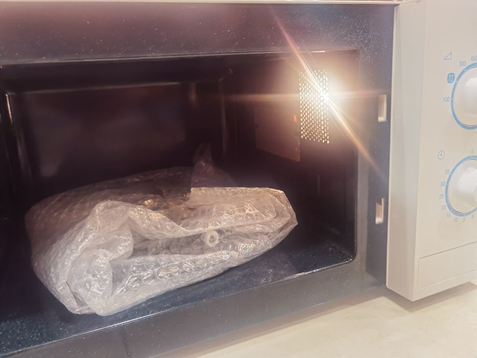 Микровълнова SAMSUNG ME711K