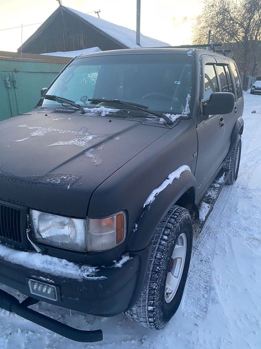 Продам автомашину Isuzu Trooper