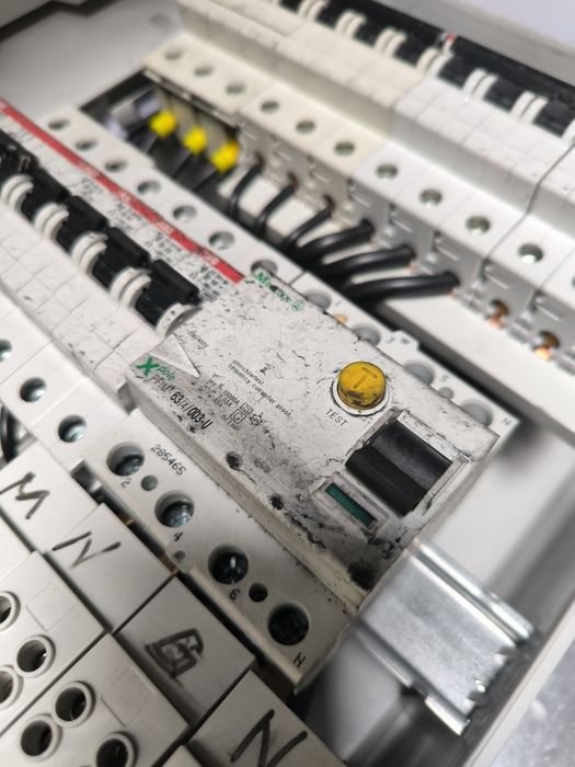 Tablou electric Mennekes trifazic prize 16A  32A