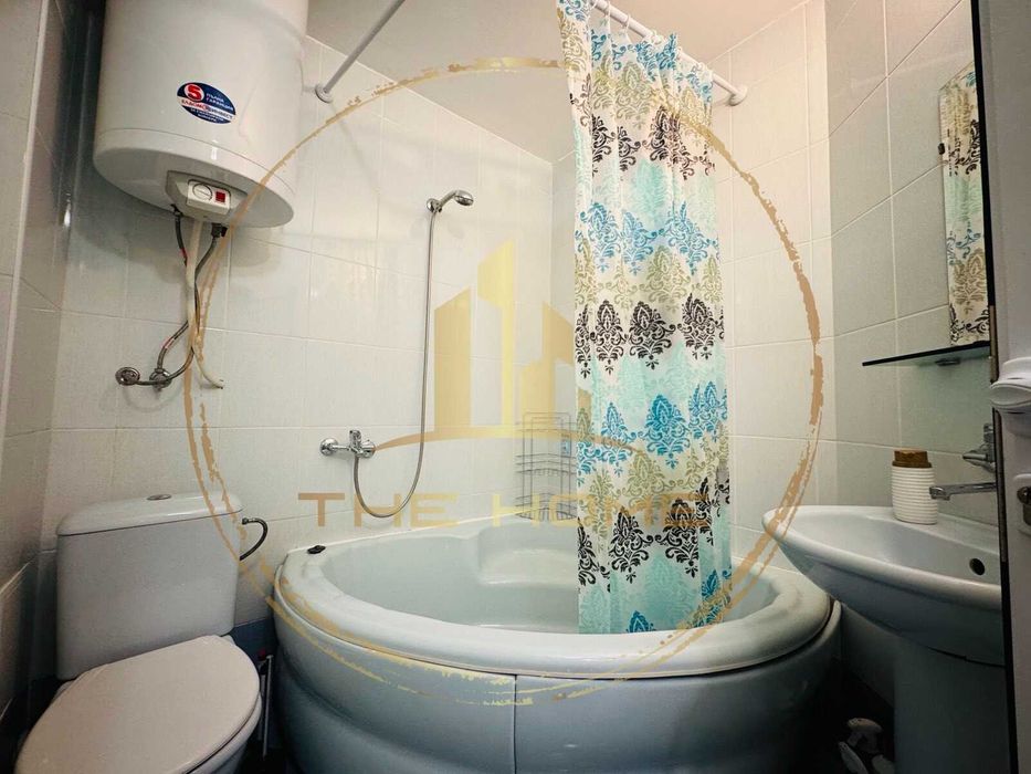 Дава се под наем Двустаен апартамент в Варна, Бриз - 68 кв.м за 600 € - Снимка #13