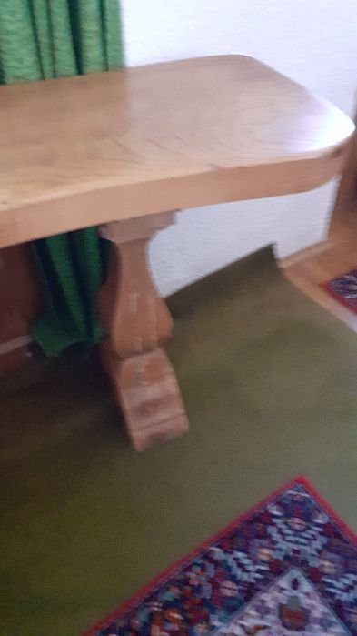 Vând masa rustica lemn masiv