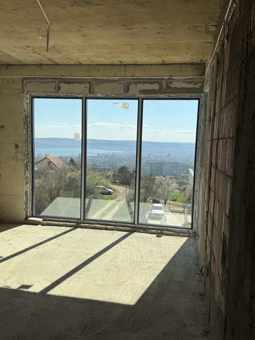 Къща гр. Варна, м-т Сотира