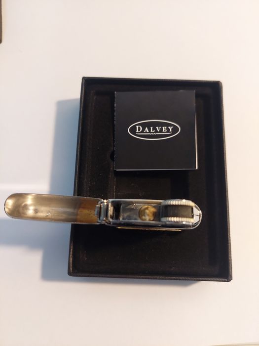 Зажигалка бензиновая, Dalley.