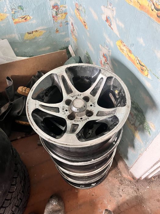 Титыновый диски 4шт R13 4/100