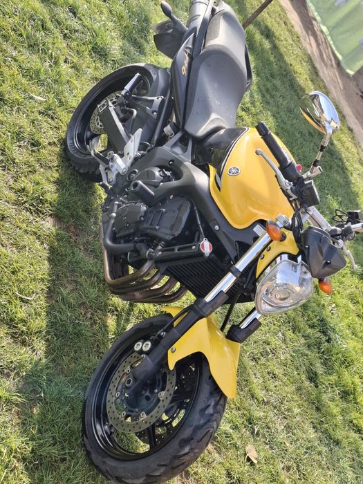 Yamaha fz6 s2 naked