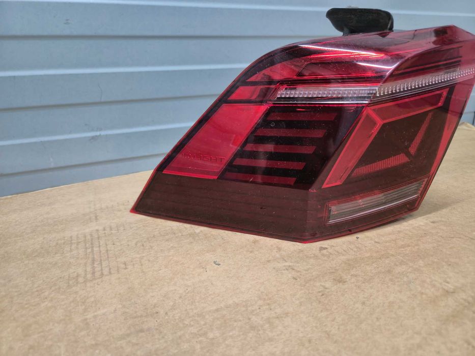Stop stanga Vw Tiguan 2 Facelift Full Led Iq Light An 2020 - 2024 cod 5NA945207J