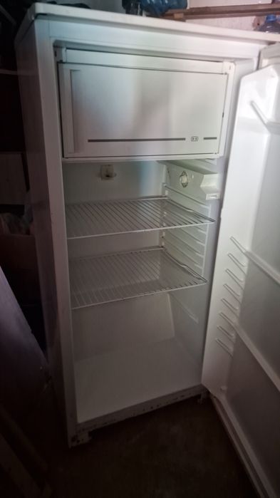 Холодильник 20тыс.
