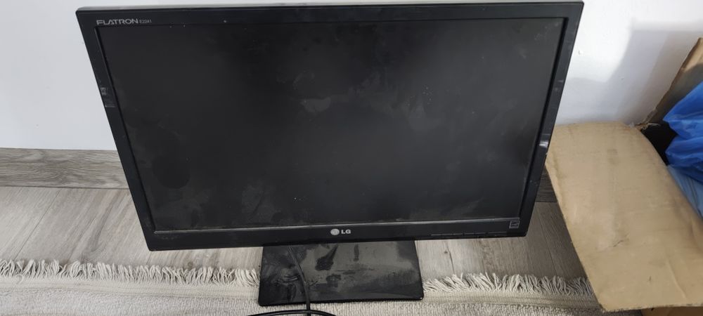 Монитор рабочий.