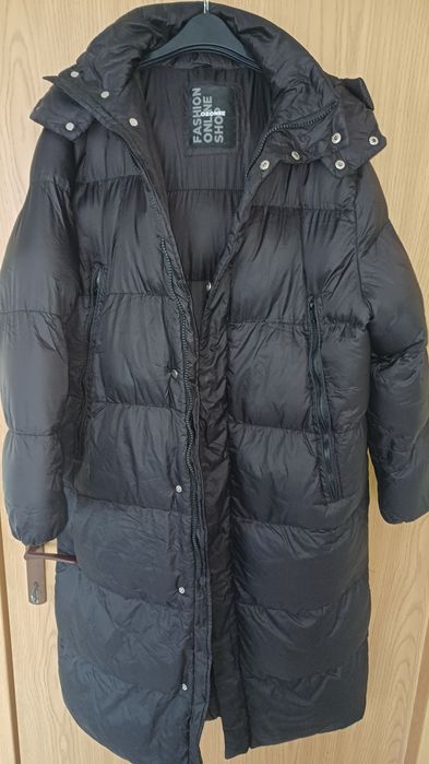 Geaca lungă cu glugă ! Modernă! Buzunare lungi!