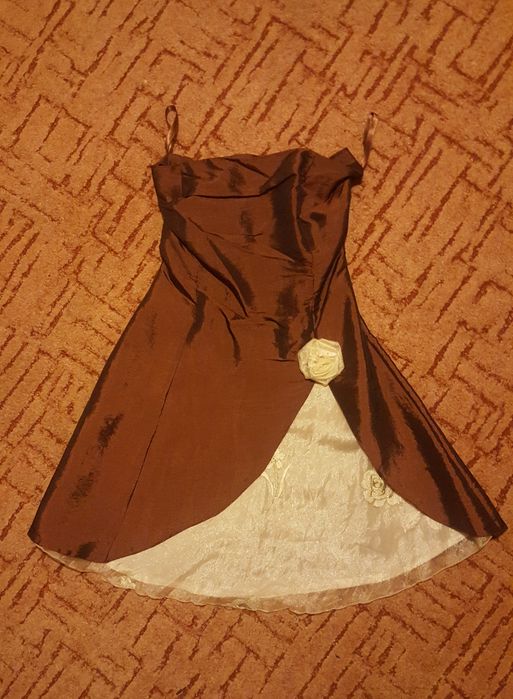 Rochii elegante, de ocazie, de dama