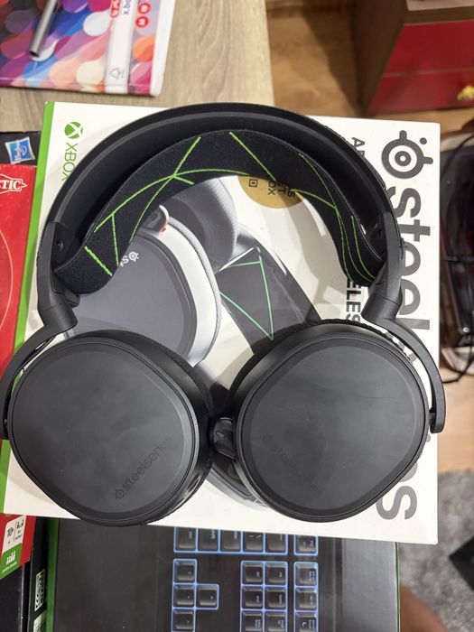 Casti steelseries arctis 9x