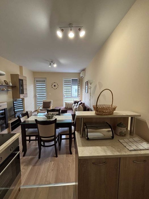 Продава се Двустаен апартамент в Пловдив, Христо Смирненски - 64 кв.м за 2422 €/кв.м - Снимка #2