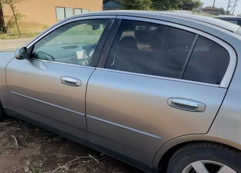 Двери дверь Infiniti G35 Nissan Skyline V35, оригинал из Японии