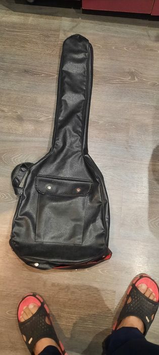 Продам Электро-гитару