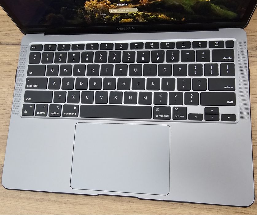 Apple MacBook Air 13