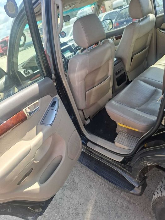 Vand TOYOTA Land Cruiser J120 2007!  Stare perfectă de funcționare! 7490 euro pret final !
