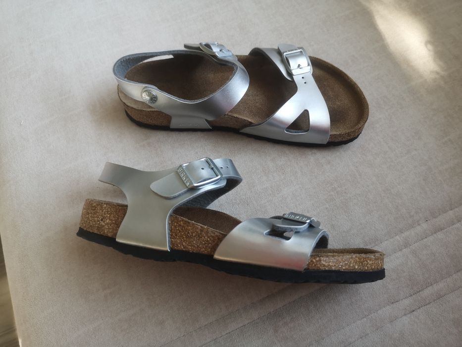 Birkenstock детски сандали номер 33