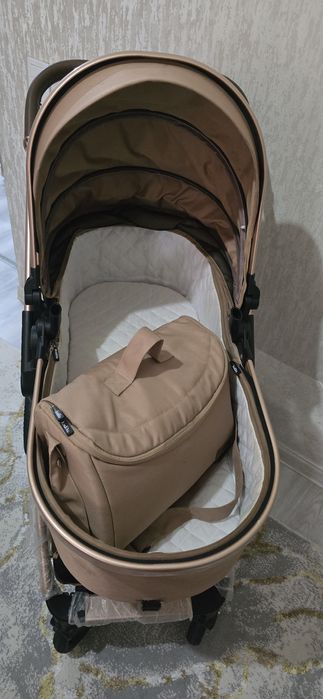 Kidillo V8 + avto kreslosi bor