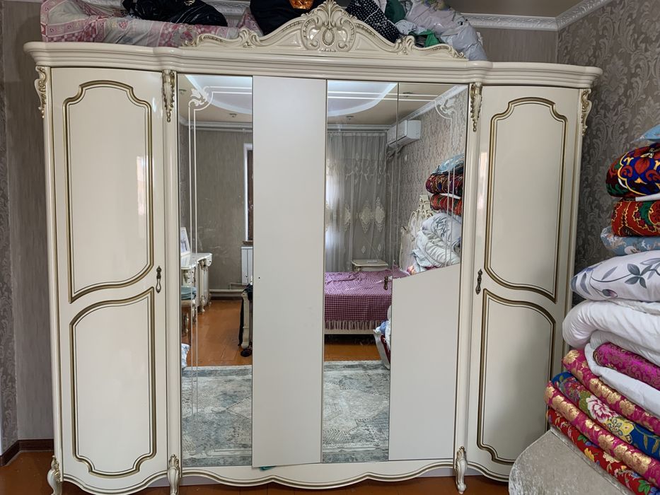 Спальная гарнитура