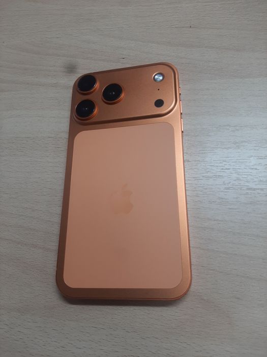 Iphone 11 .iPhone 17 pro. 128gb