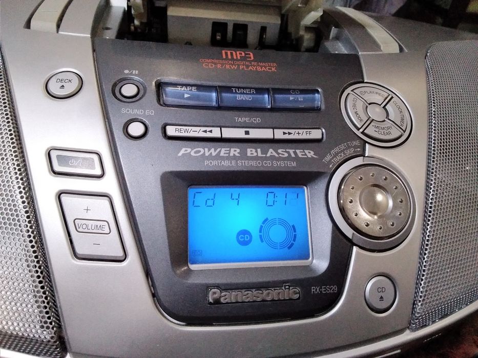 Продоется магнитола Panasonik RX-ES 29 кобра