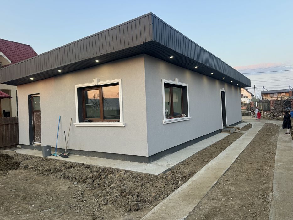 Casa De inchirieat sau de vanzare.