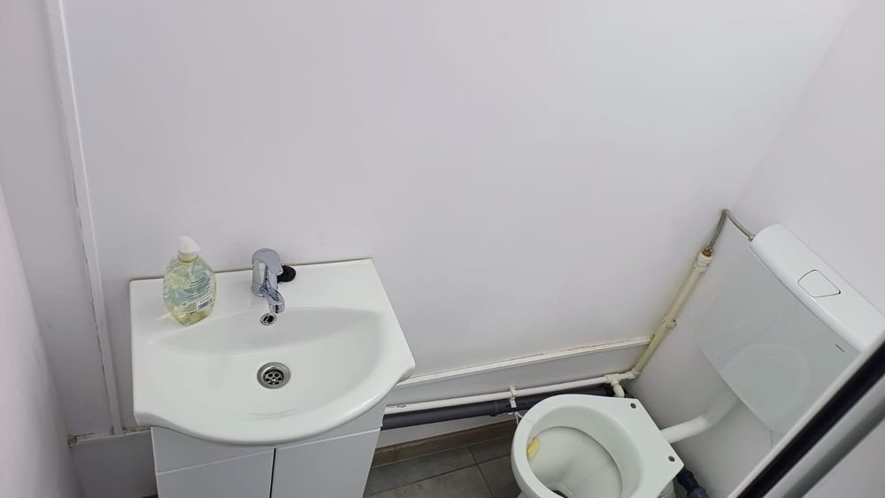 Spațiu comercial de închiriat