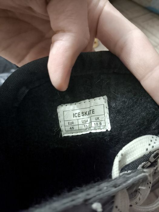 Коньки 44-45 размер