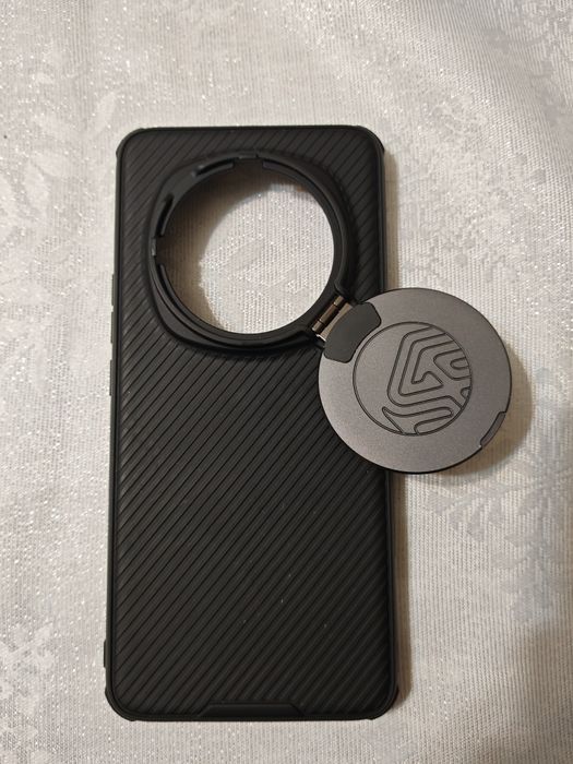 Nillkin case Honor magic 6 pro.