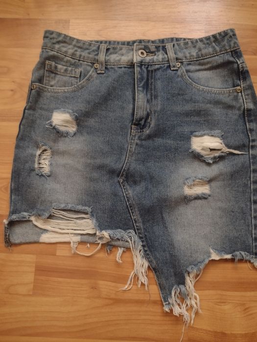 Летни панталони и гащеризони