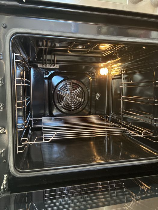 Фурна Hansa с тъч скрийн