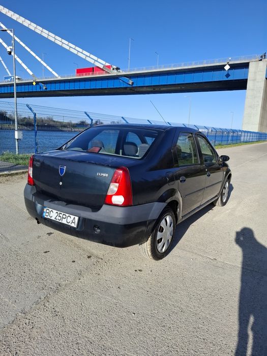 Dacia logan 2006, 1,4L benzina, 70000km, servo total,geamuri electrice