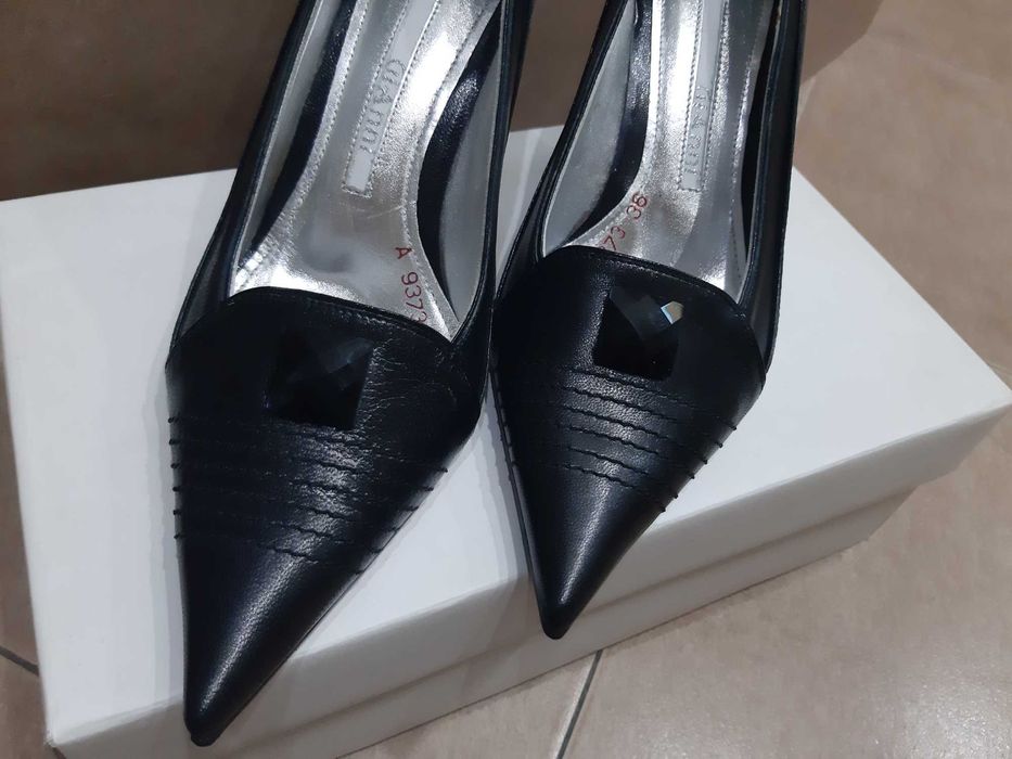 Луксозни Обувки“GiAnni”Италия,ЕСТЕСТВЕНА Кожа с красив дизайн!НОВИ!№36