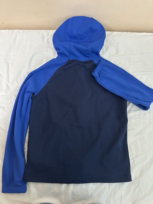 Продавам Nike комплект!