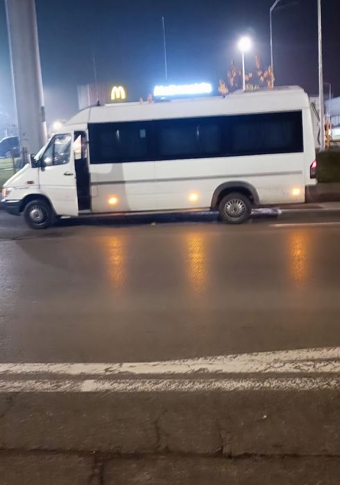 Vând Mercedes sprinter 16+1 locuri