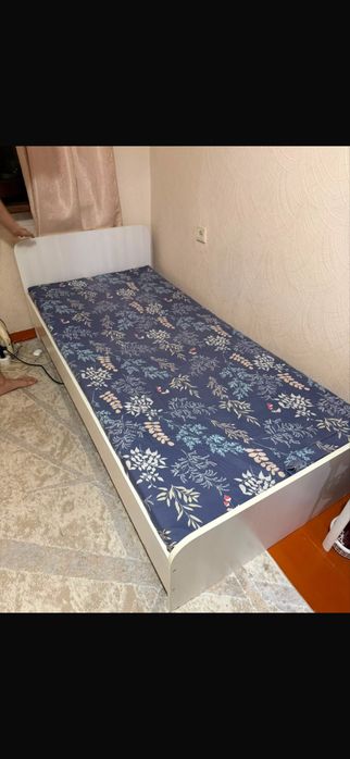 Продам кровать срочно