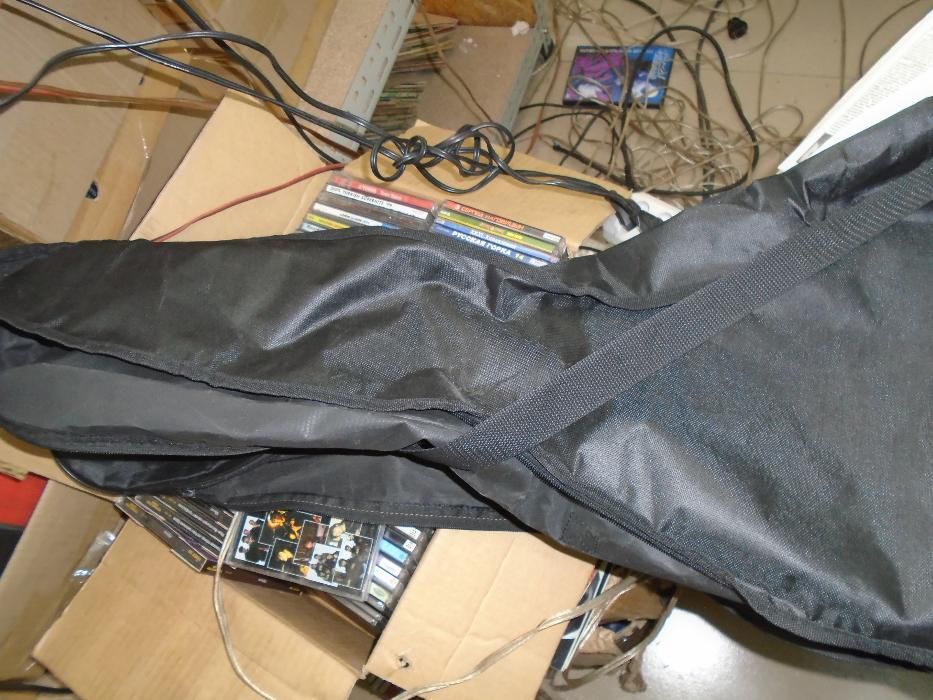 чехол для акустической гитары(новый)