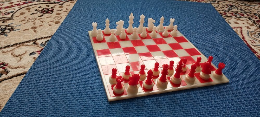 Продам очень крутые - Шахматы !!!