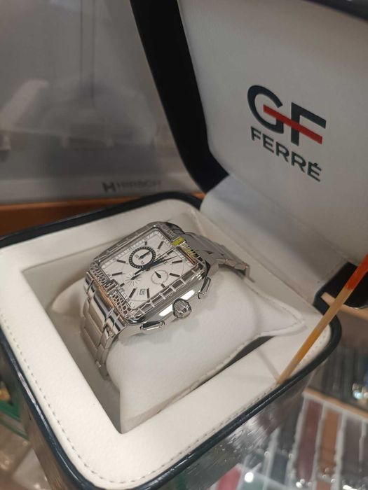 Часовник марка Фере