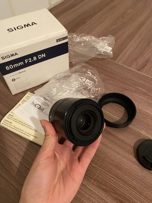 Sigma 60mm f/2.8 DN Sony E-mount
