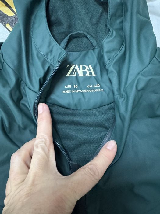 Продам дождевик-ветровку Zara Kids (Packable Jacket)