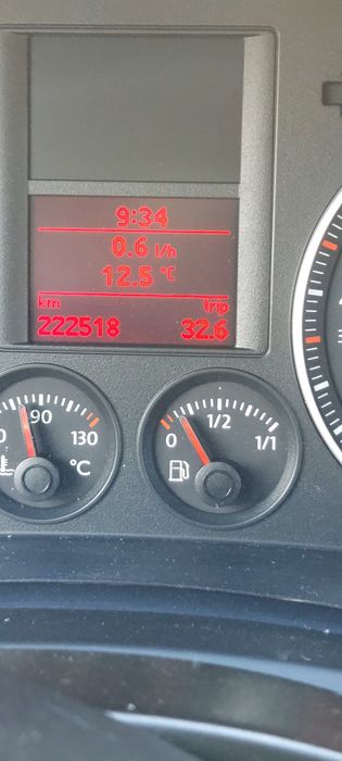 Volkswagen Golf 2006 benzină, 2.911 € — imagine 2