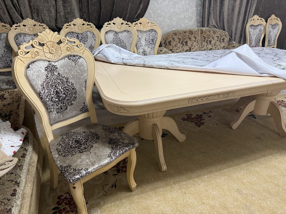 Гостевой стол  для 10 человек