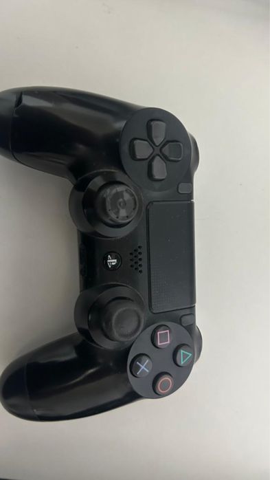 Продается PS4 !!!
