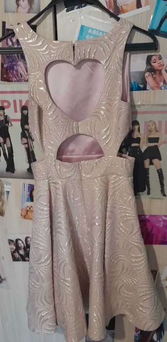 Рокля на Юнона размер С.