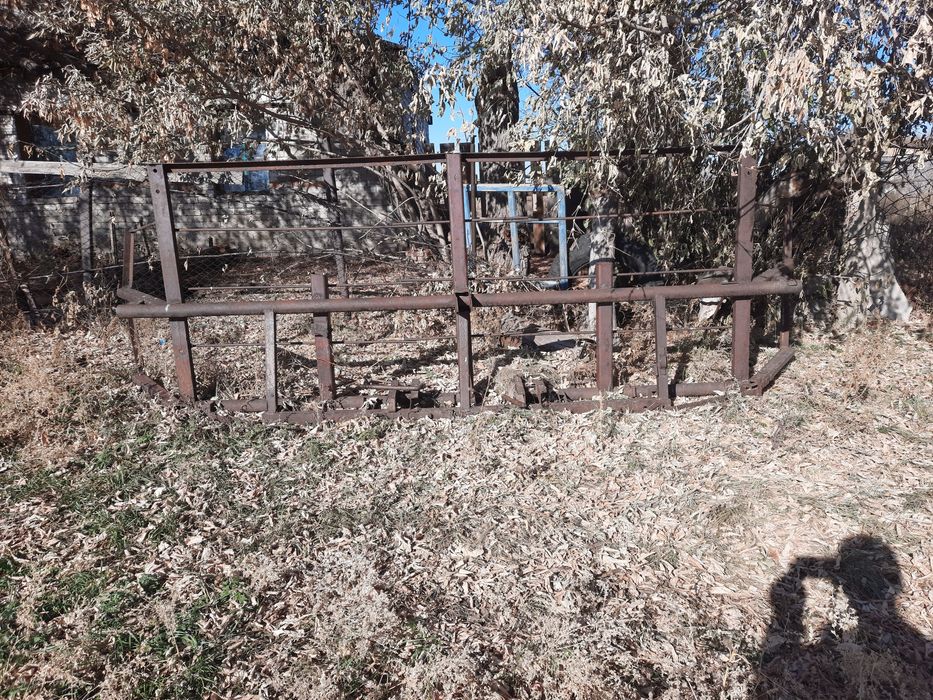 Продам трактор т40