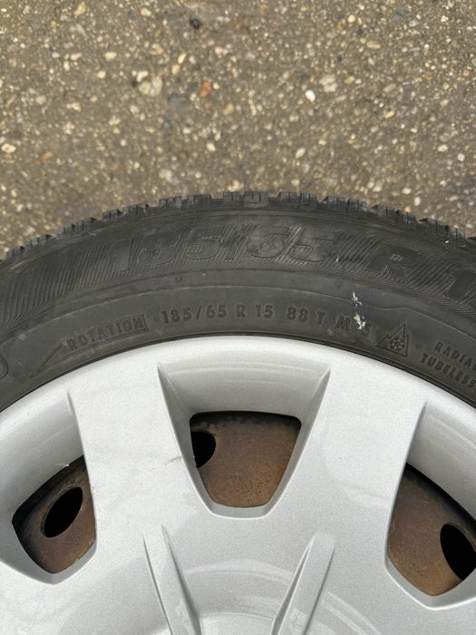 Vând 4 x jante tablă R15 Dacia Logan